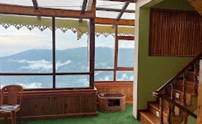 gorkhaluxuryhomestayverandah